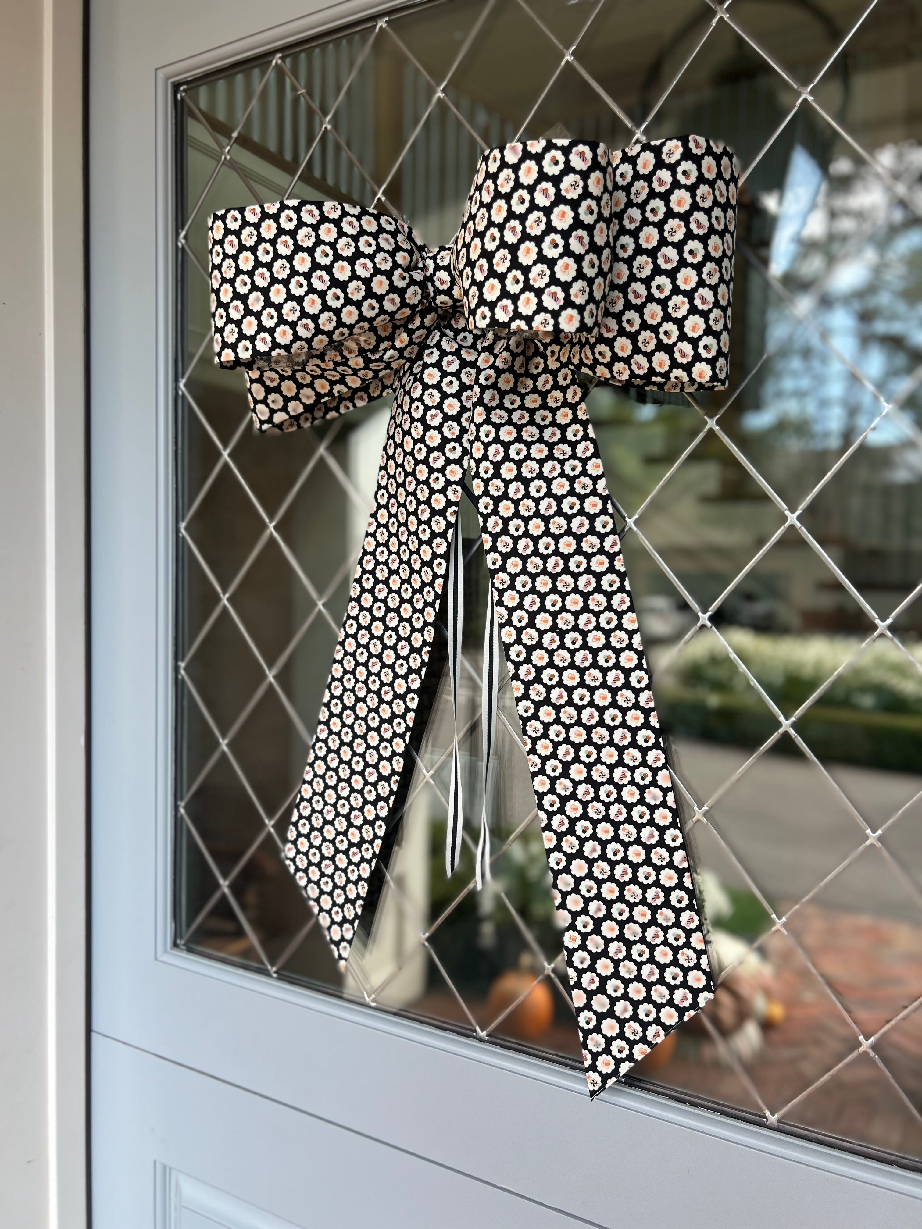 Candy Pattern Bow