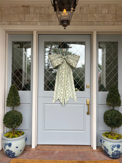Cream and Mint Green Bow