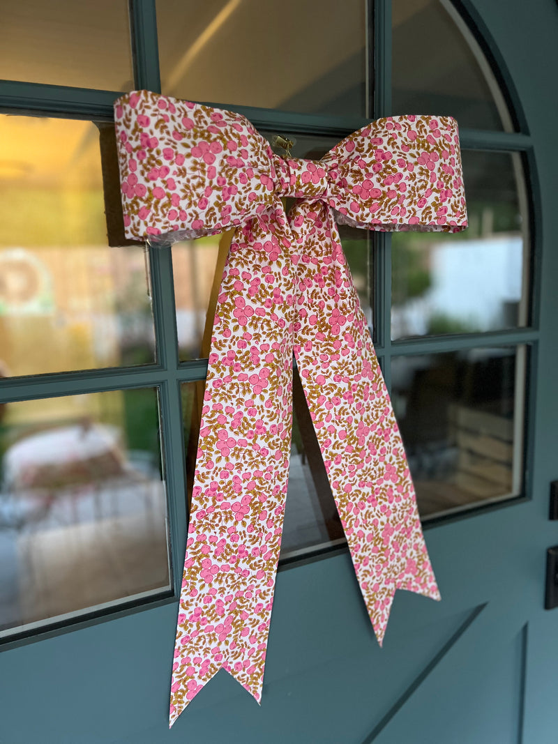 Pink Lady Apples Small Door Bow