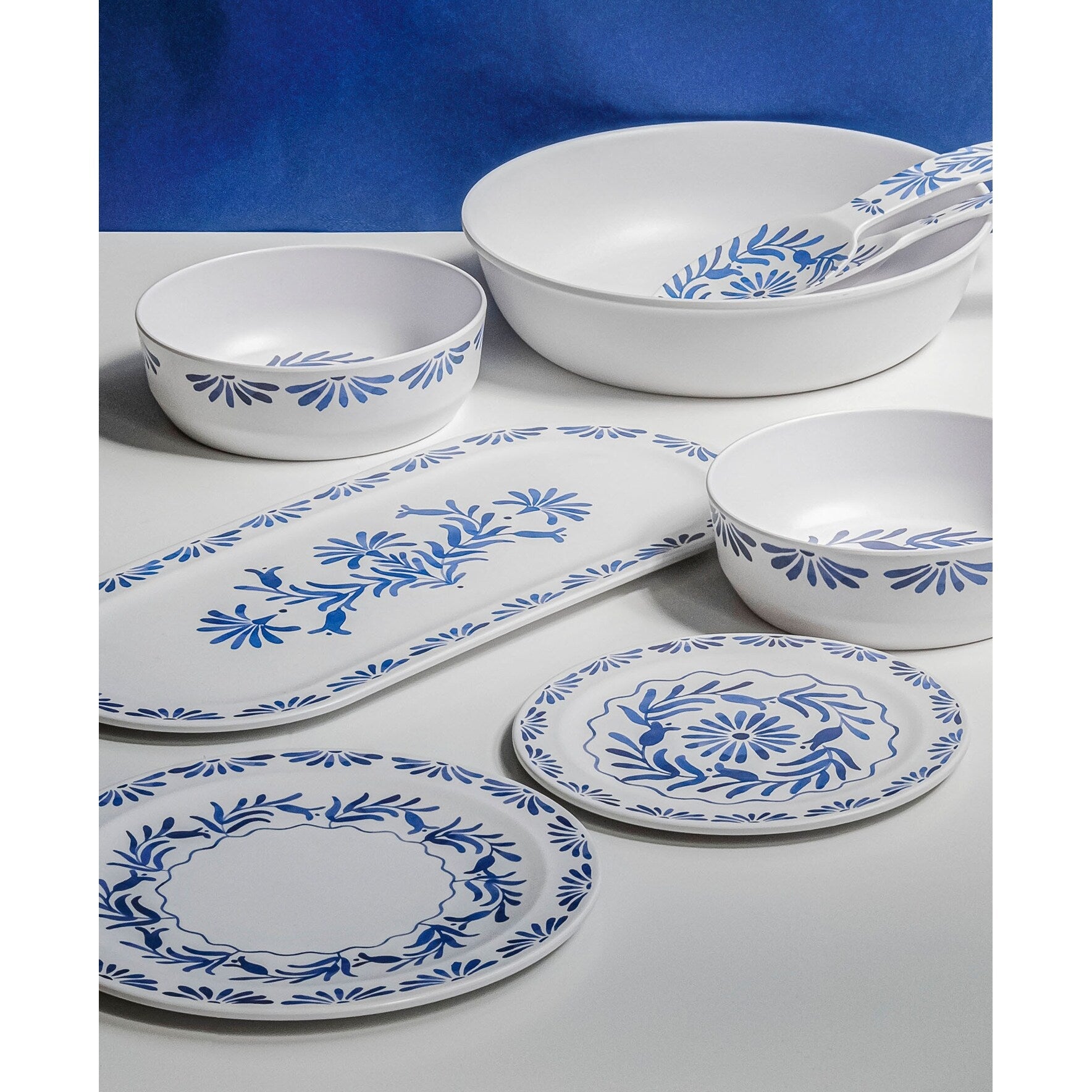 Azul Dinnerware