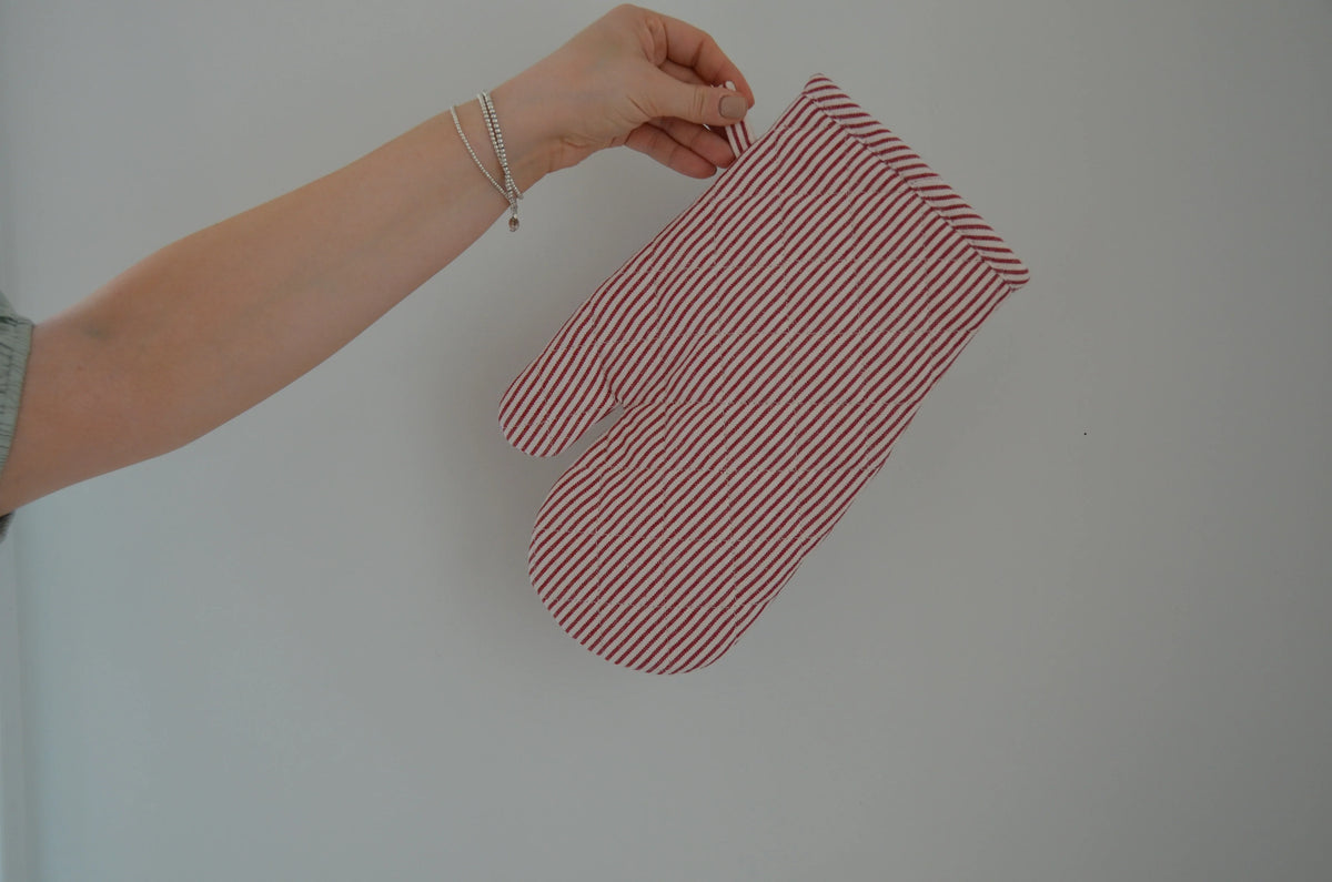 Heritage Ticking Stripe Oven Glove