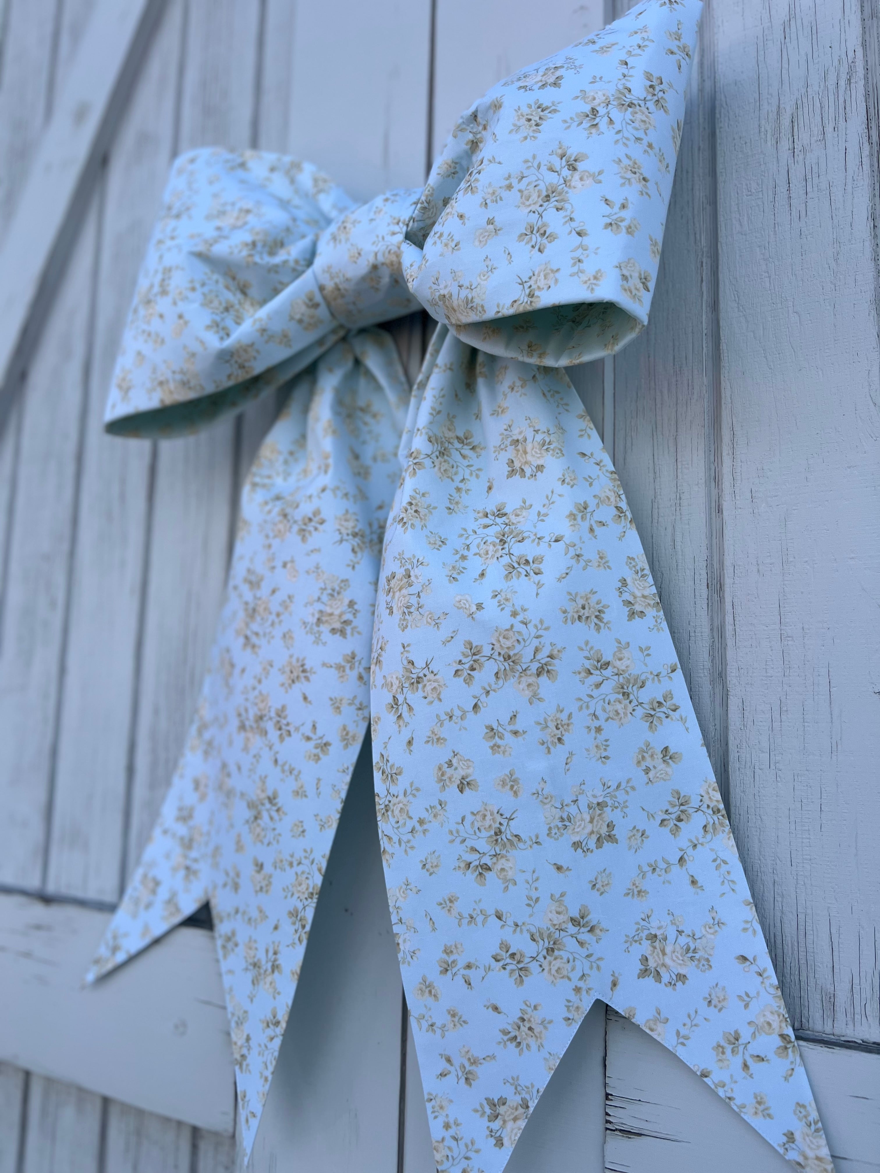 Mini Classic Light Blue Floral