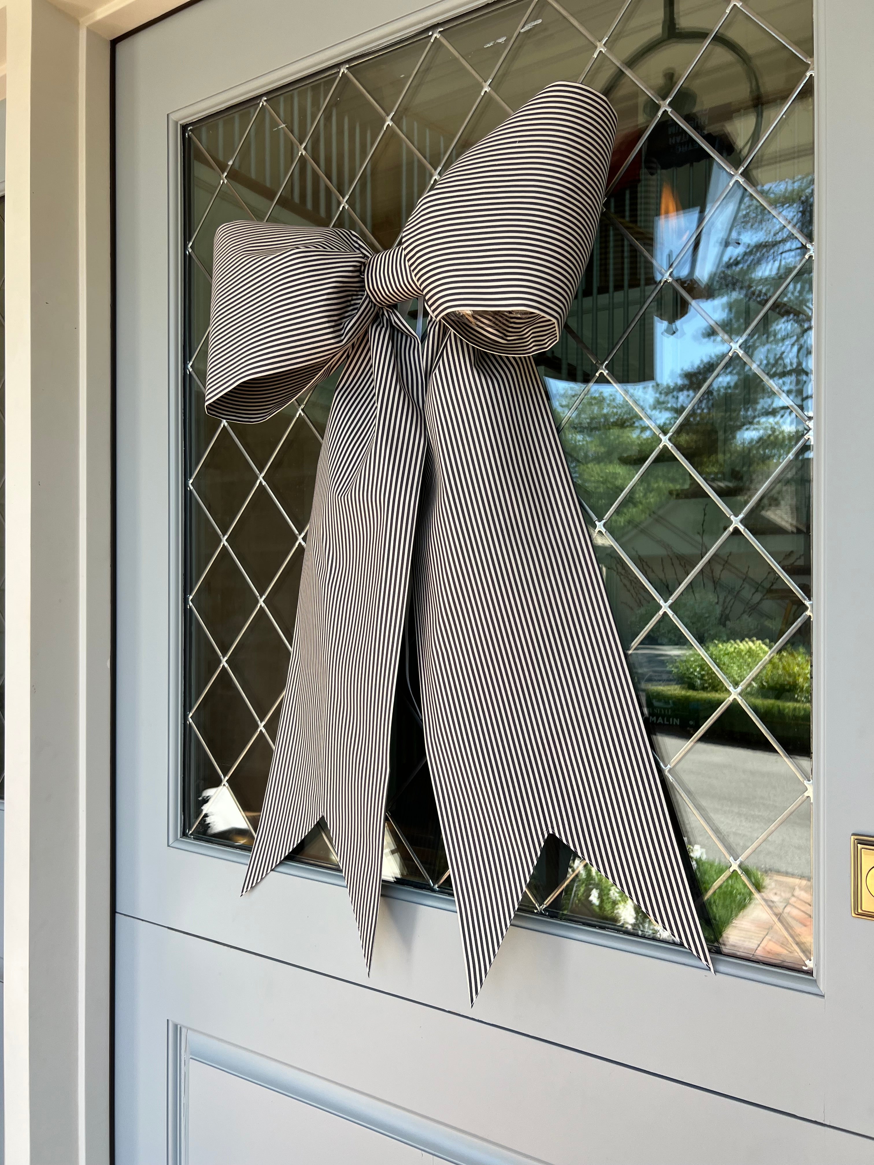 Antique Black and Beige Striped Bow