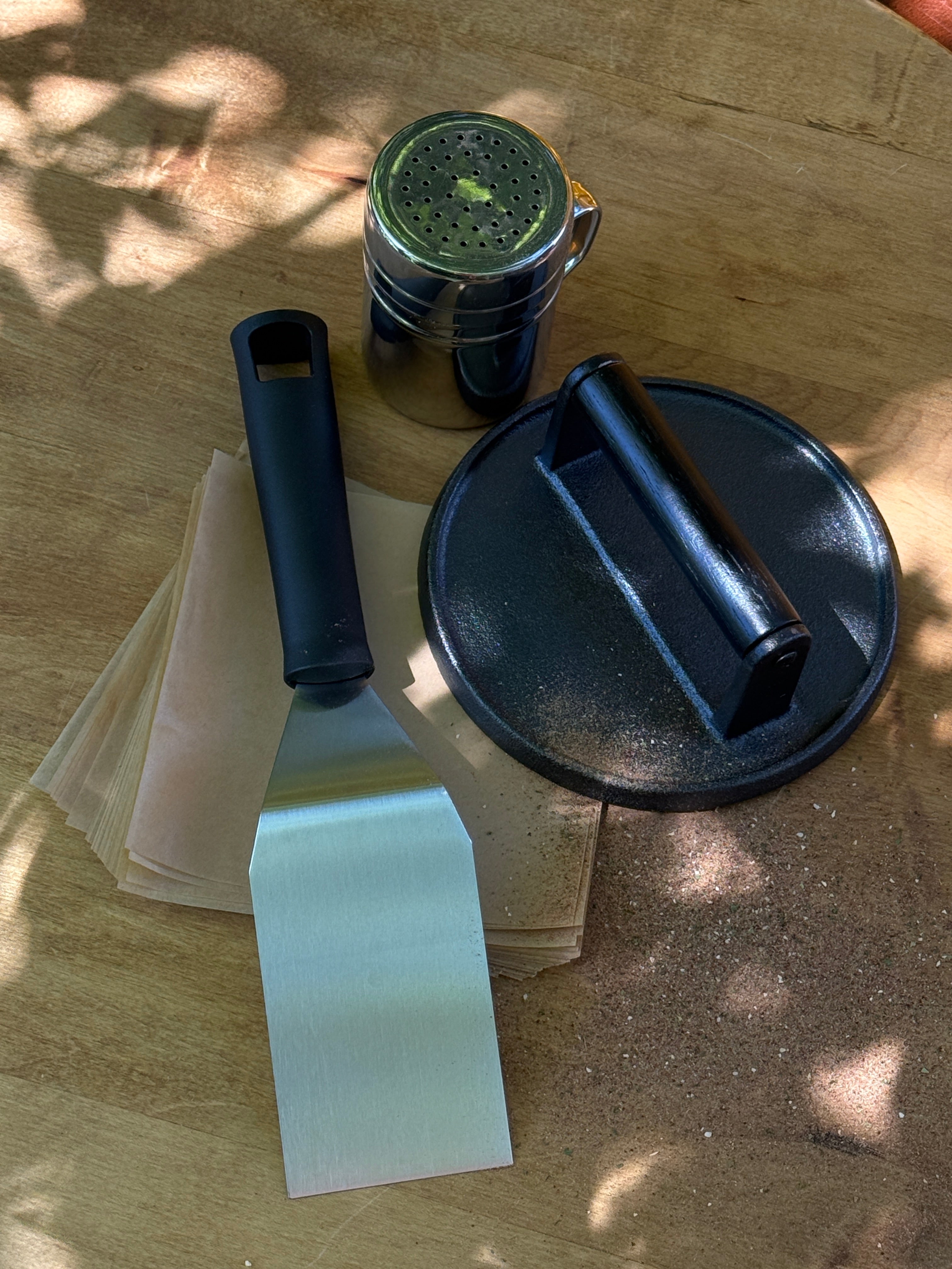 Outset Smash Burger Press Kit