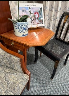 Pembroke Table