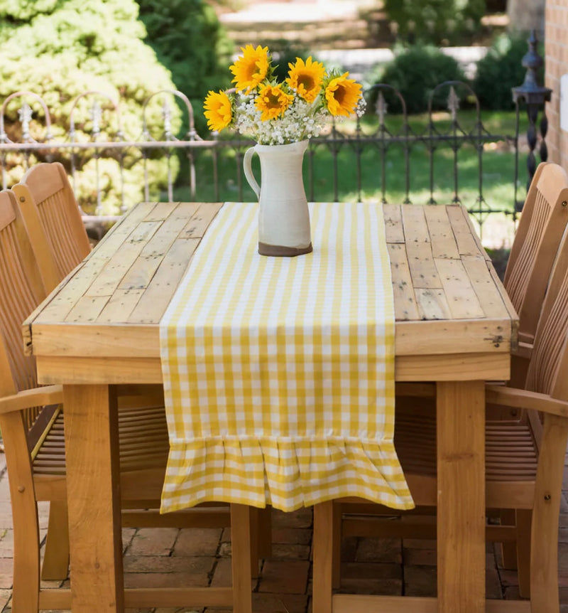 Gingham Tablecloths and Runner