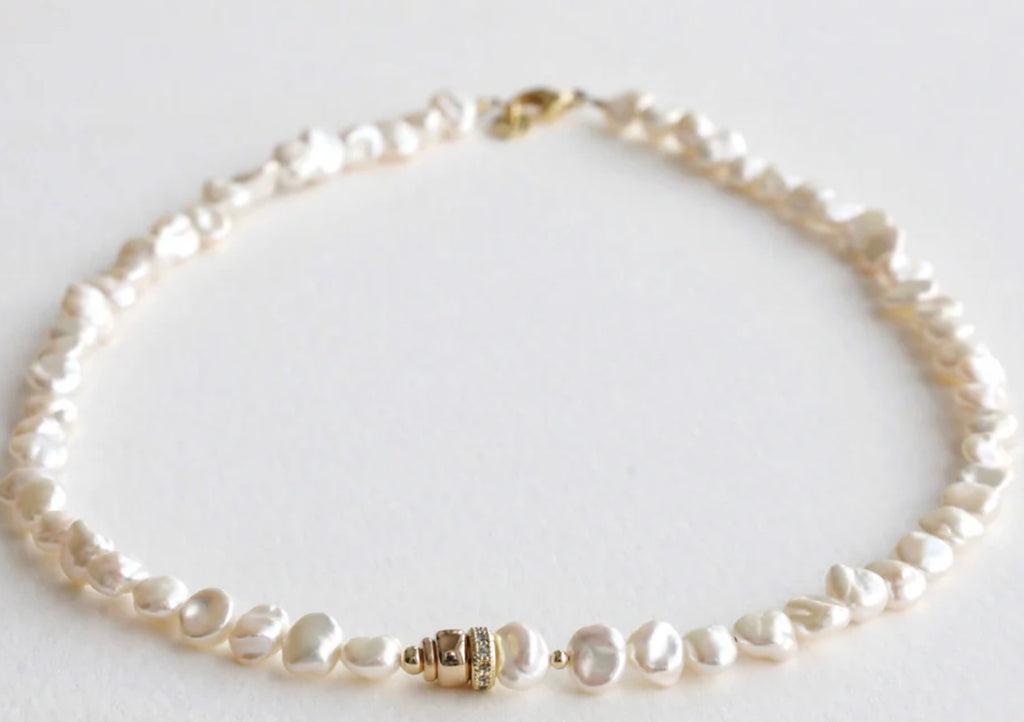 Pause Pearl Necklace