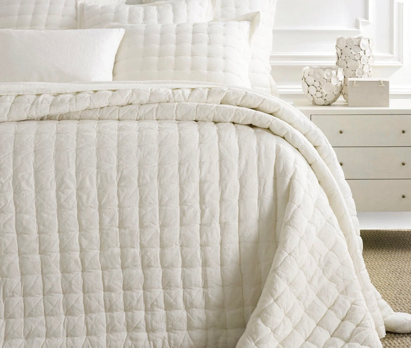 Ivory Lush Linen Bedding