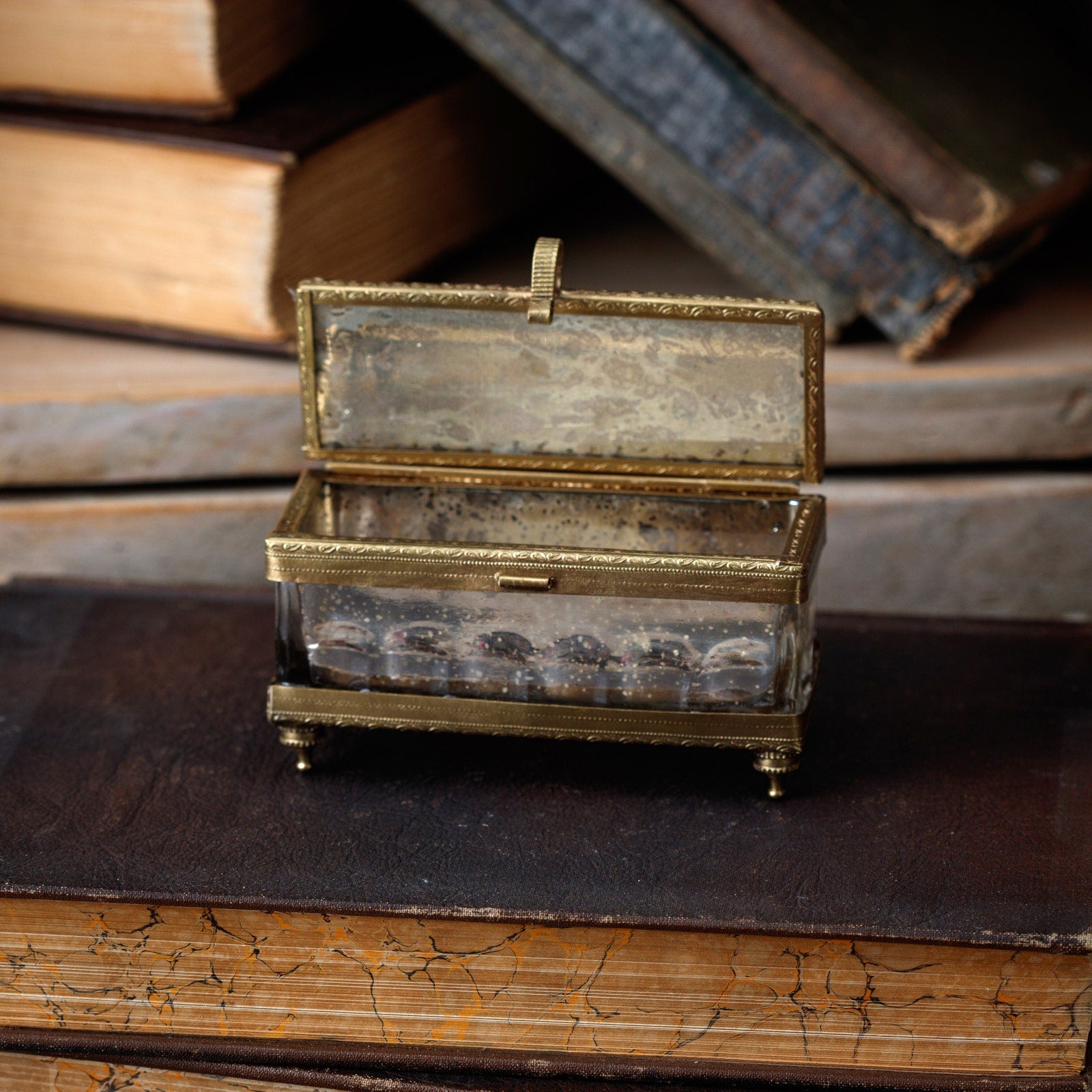 Rectangular Mirrored Box