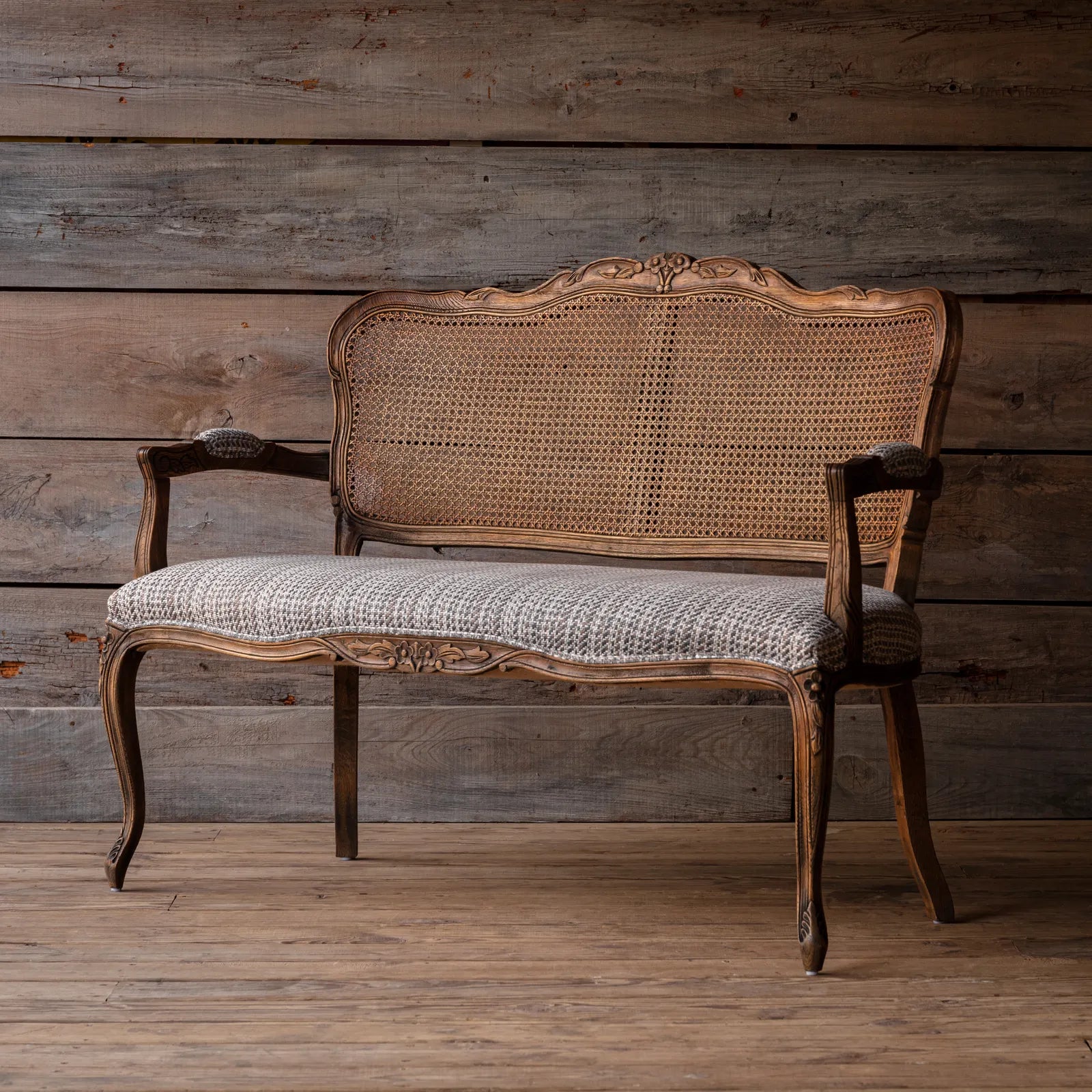 Cochin Settee