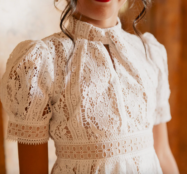 Mini Ainsley Dress in White Lace