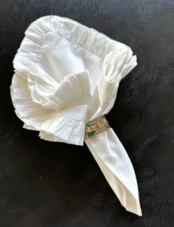 White Ruffled Napkins- Set of 4