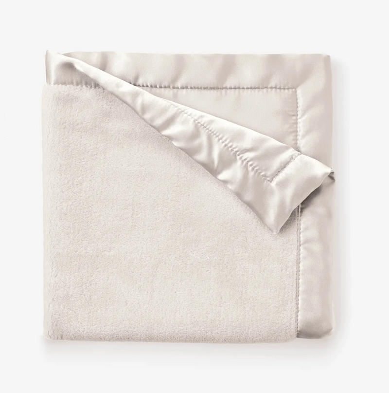 Satin Trim Flannel Fleece Blankets