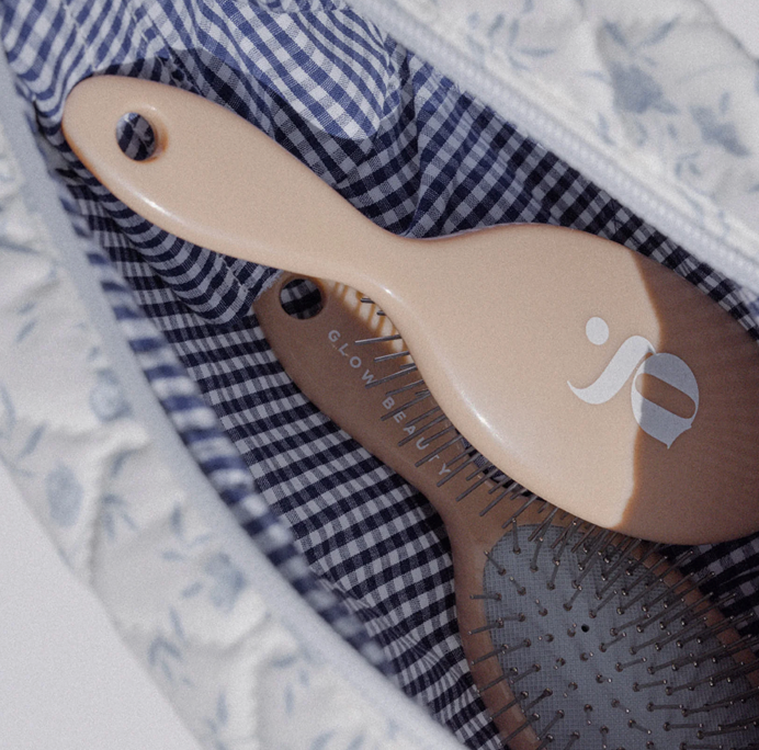 The Mini Detangling Brush