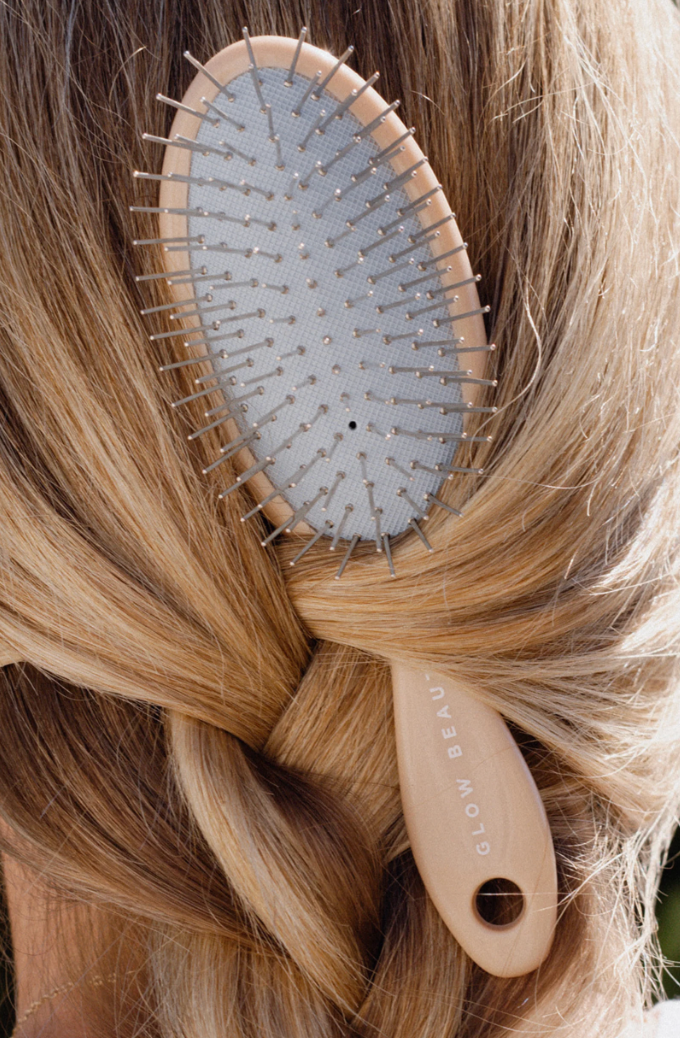 The Mini Detangling Brush