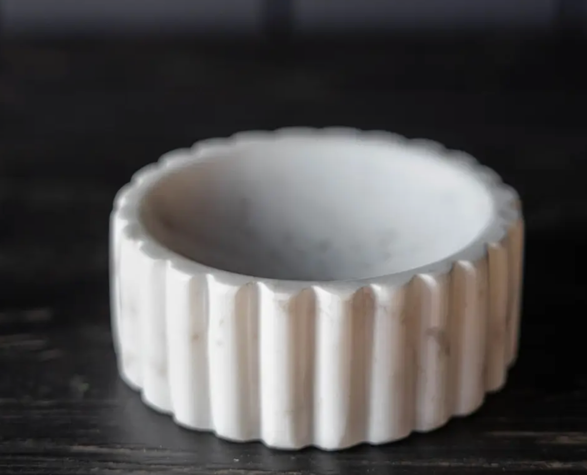 White Marble Fluted Soap Dish