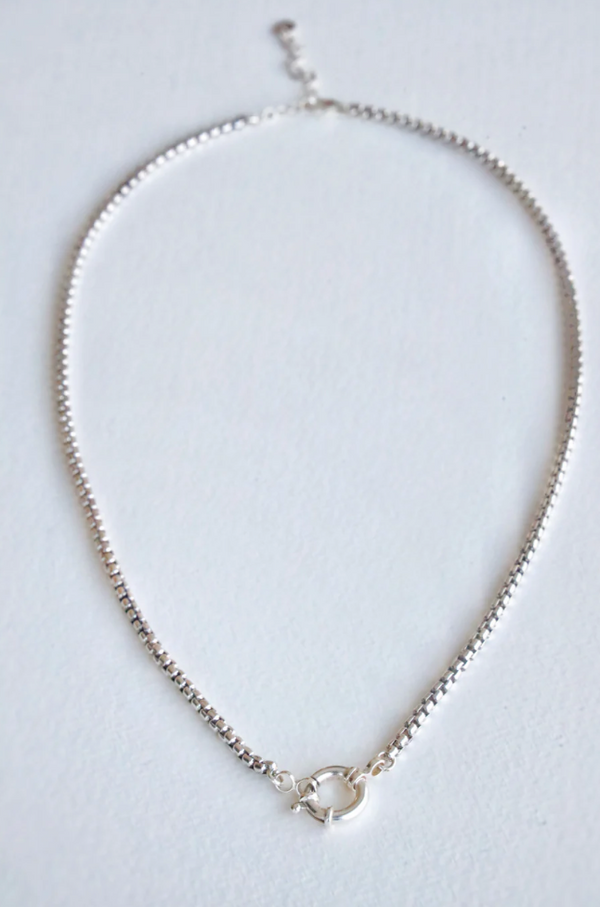 Sterling Silver Chain Necklace w/Front clasp