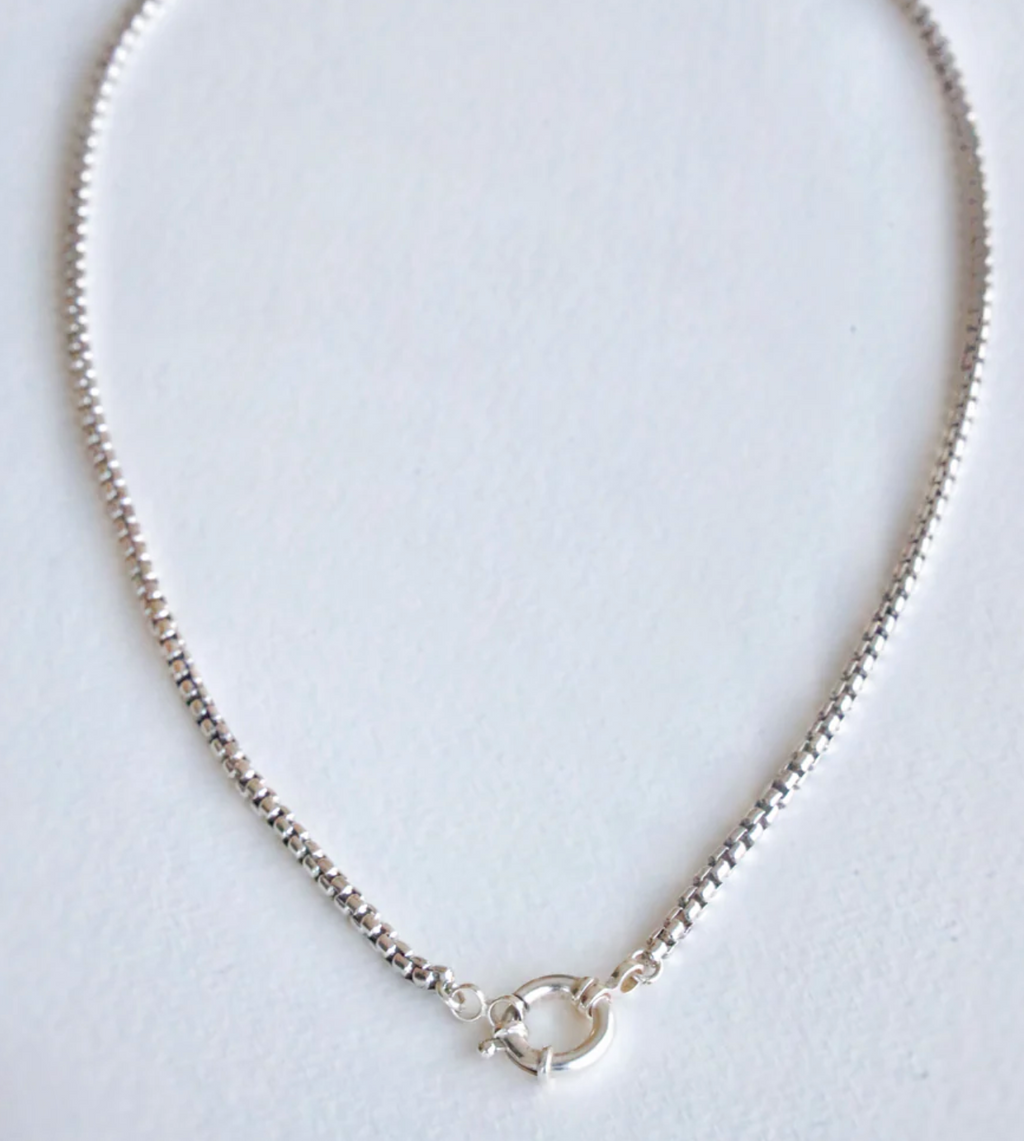 Sterling Silver Chain Necklace w/Front clasp