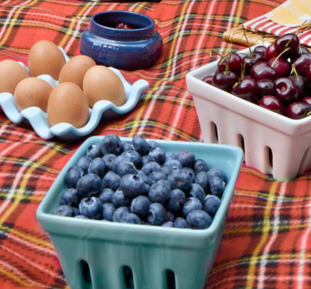 Farmers Market Berry Basket