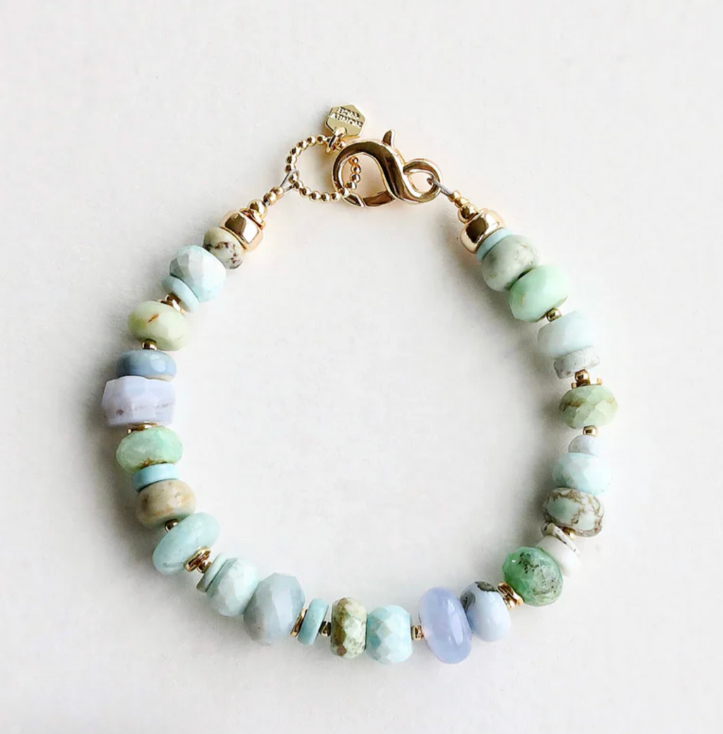Hydrangea Beaded Bracelet