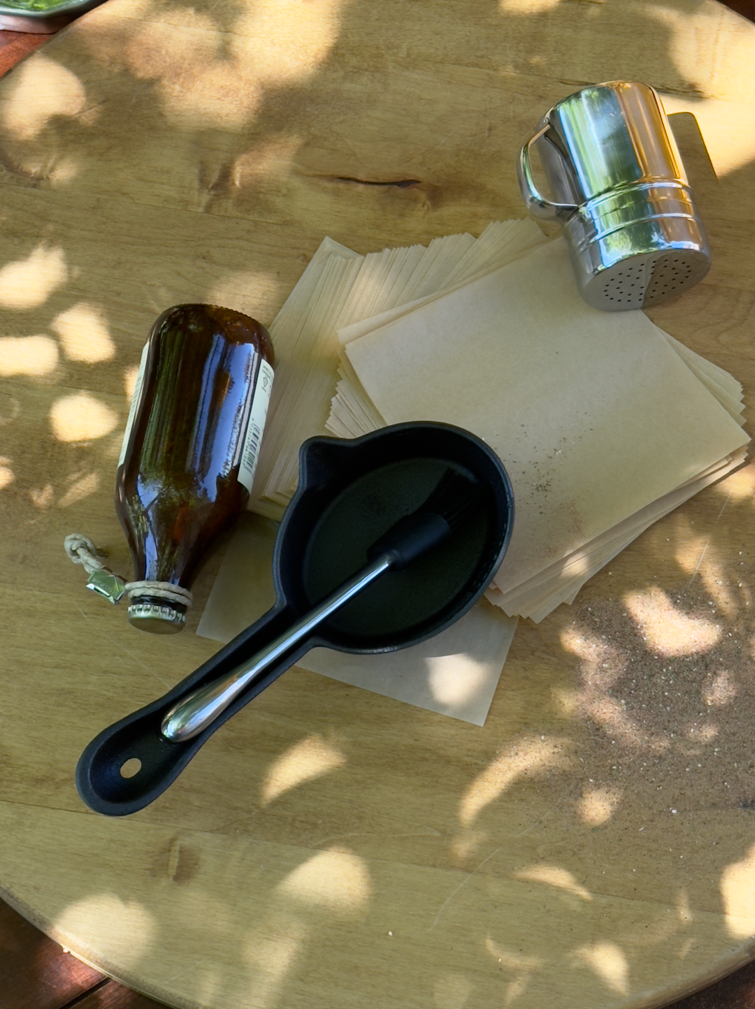 Outset Cast Iron Sauce Pot with Basting Brush