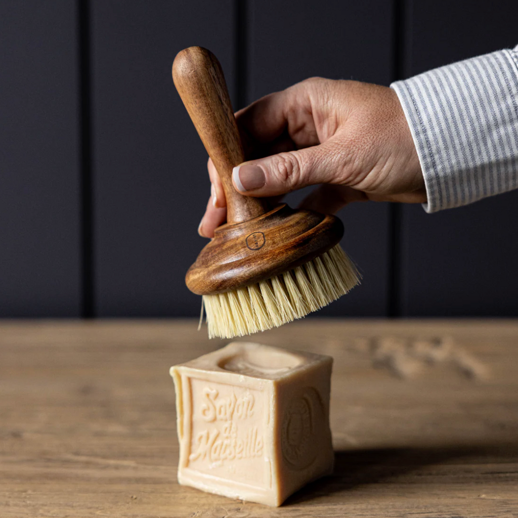 Dish Soap Scrub Brush