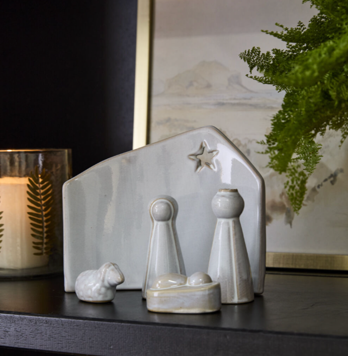 Claro Nativity Set