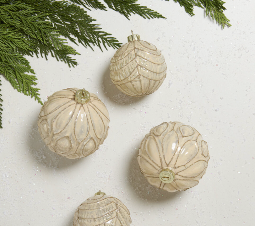 Antoinette Ornament