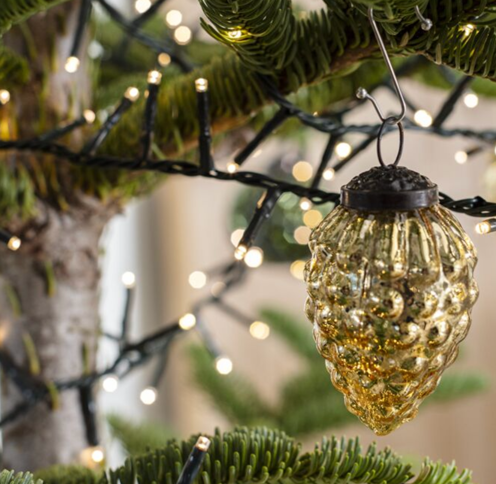 Ardian Ornament Set