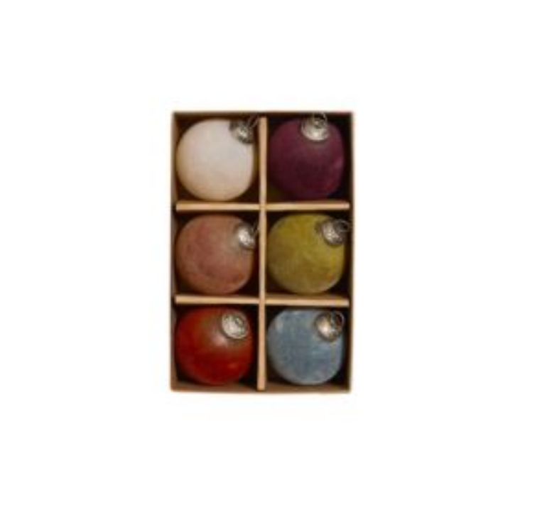 Velvet Ornament Set
