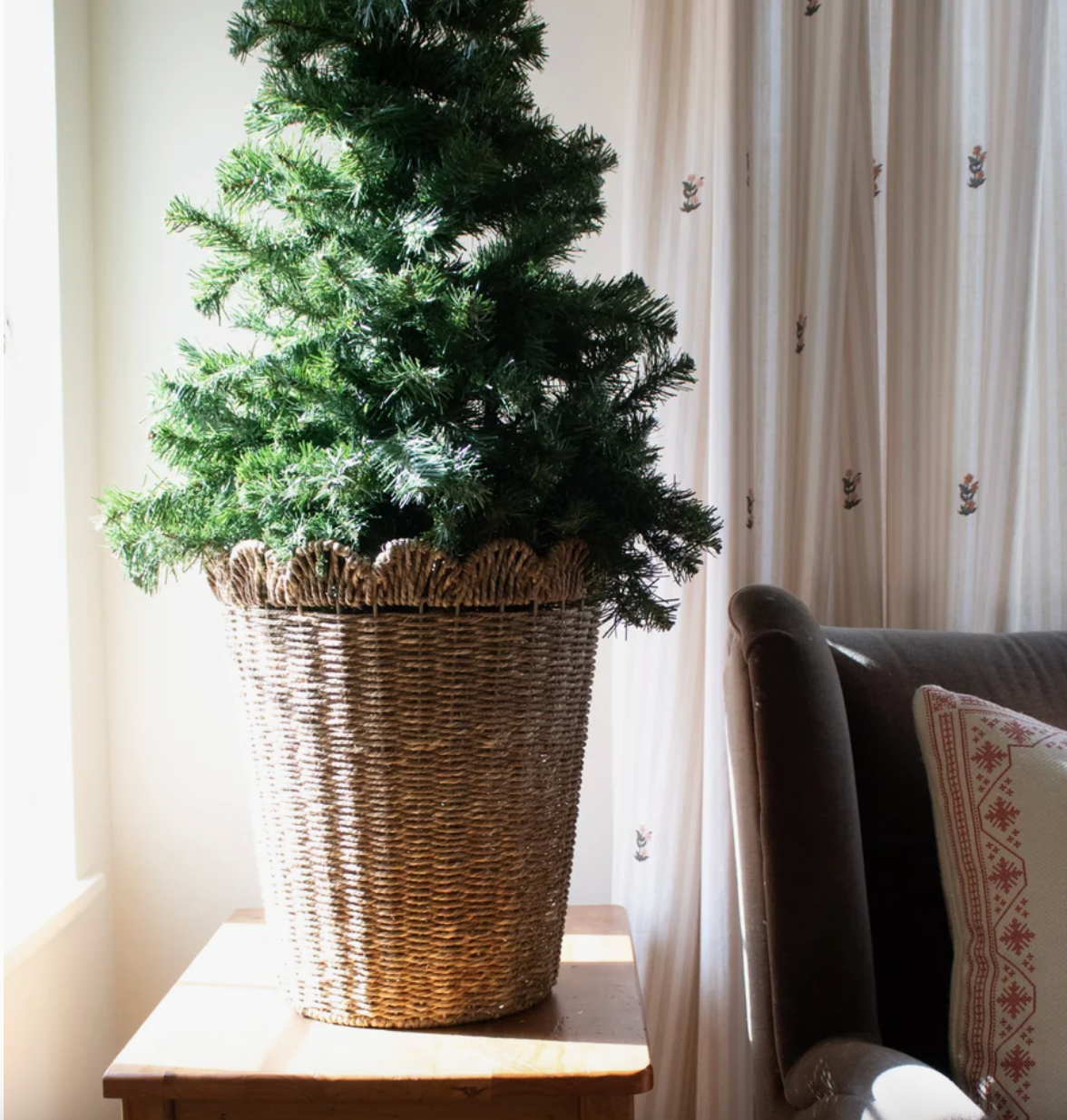 Blue Scallop Woven Basket