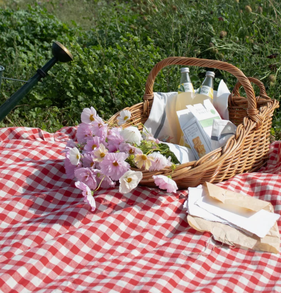 Ember Ruffled Gingham Tablecloth