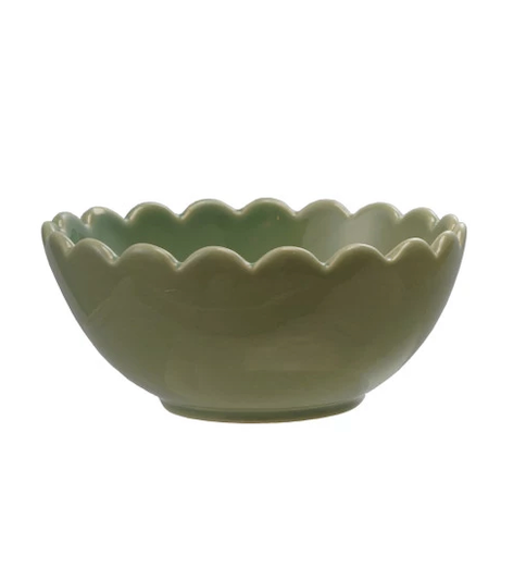 Small Scalloped Stoneware Bowl