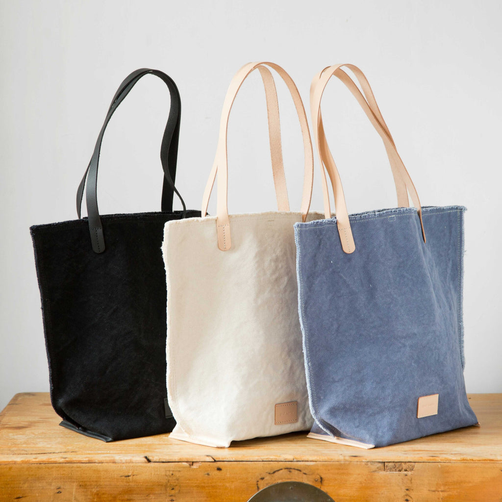 Hana Canvas Tote