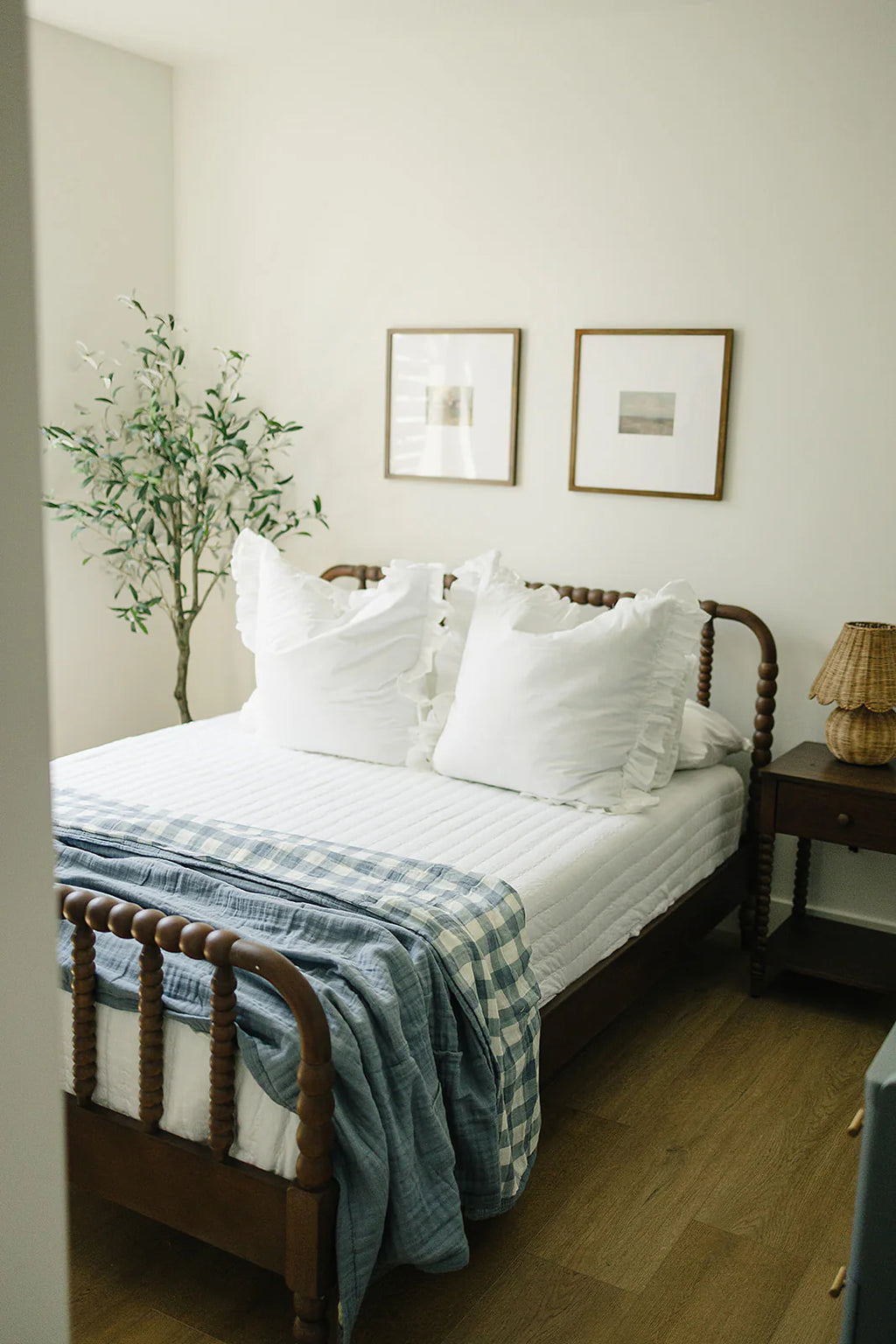 Dusty Blue Gingham + Dusty Blue Muslin Quilt