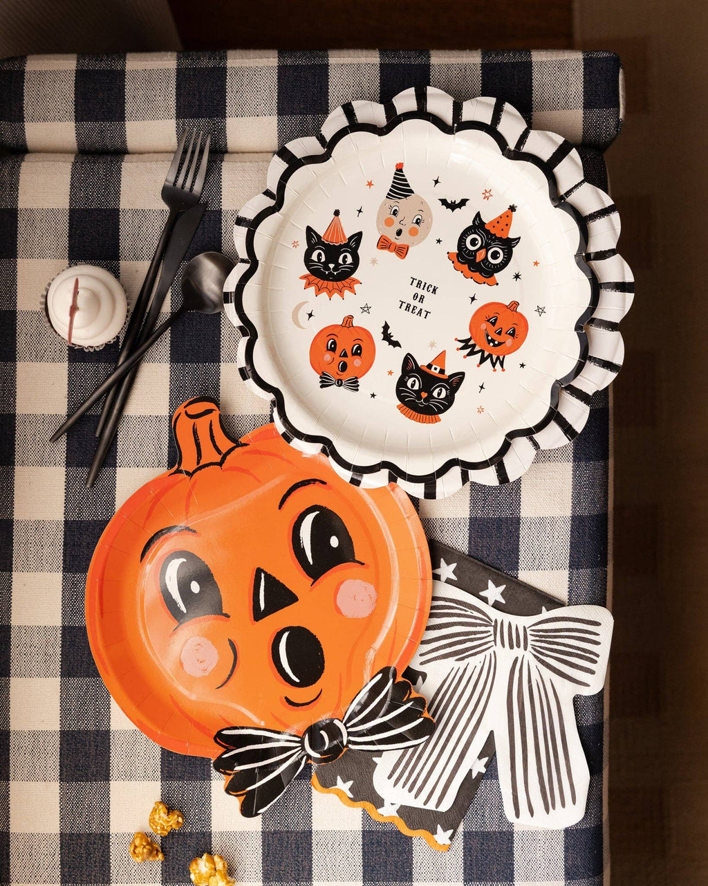 Vintage Pumpkin Paper Plates