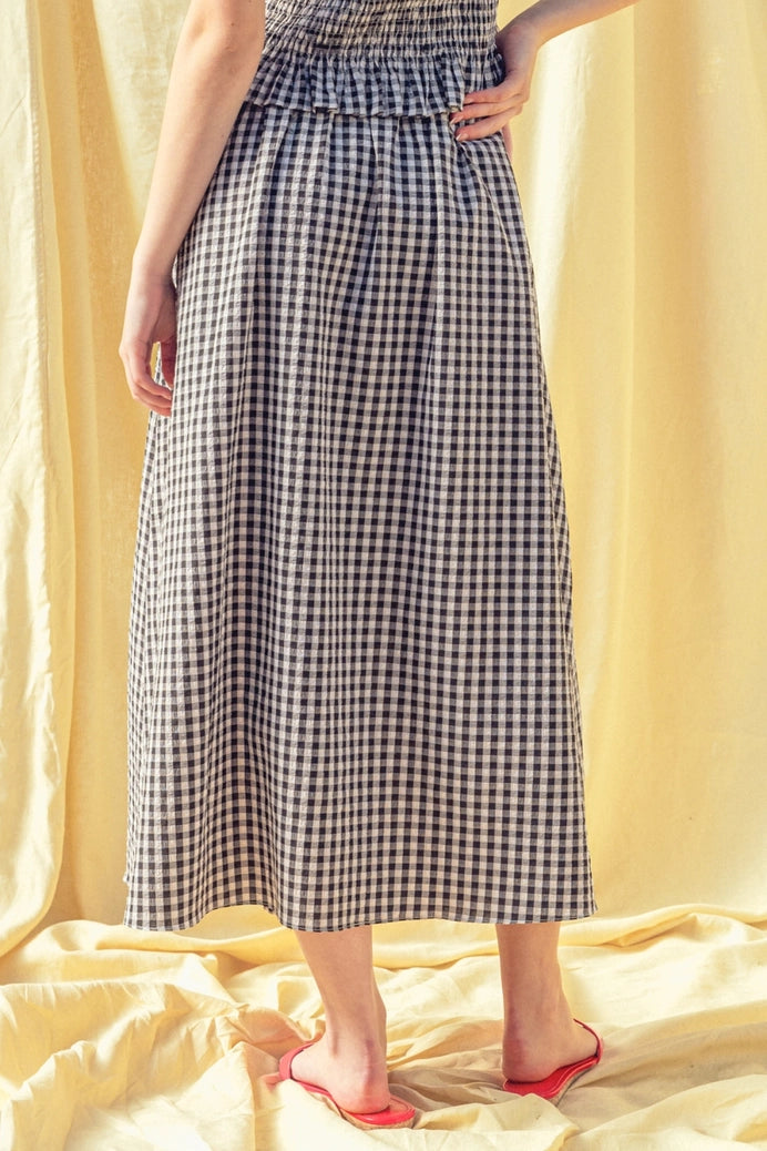 Gingham Button Skirt in Black