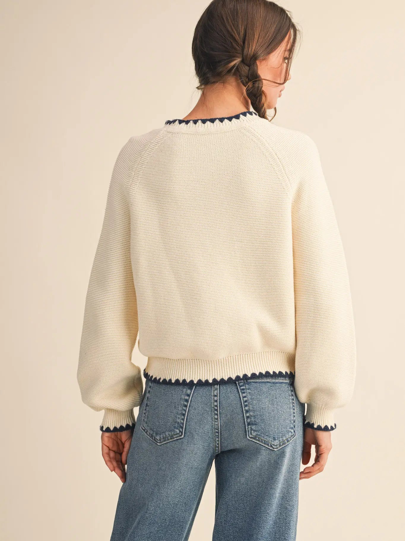 Contrast Stitch Puff Sleeve Sweater