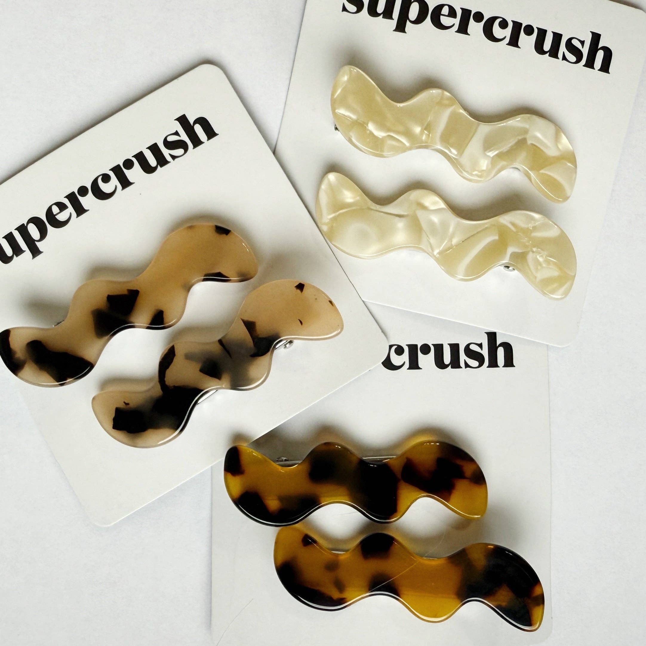 Light Tortoise Squiggle Clip