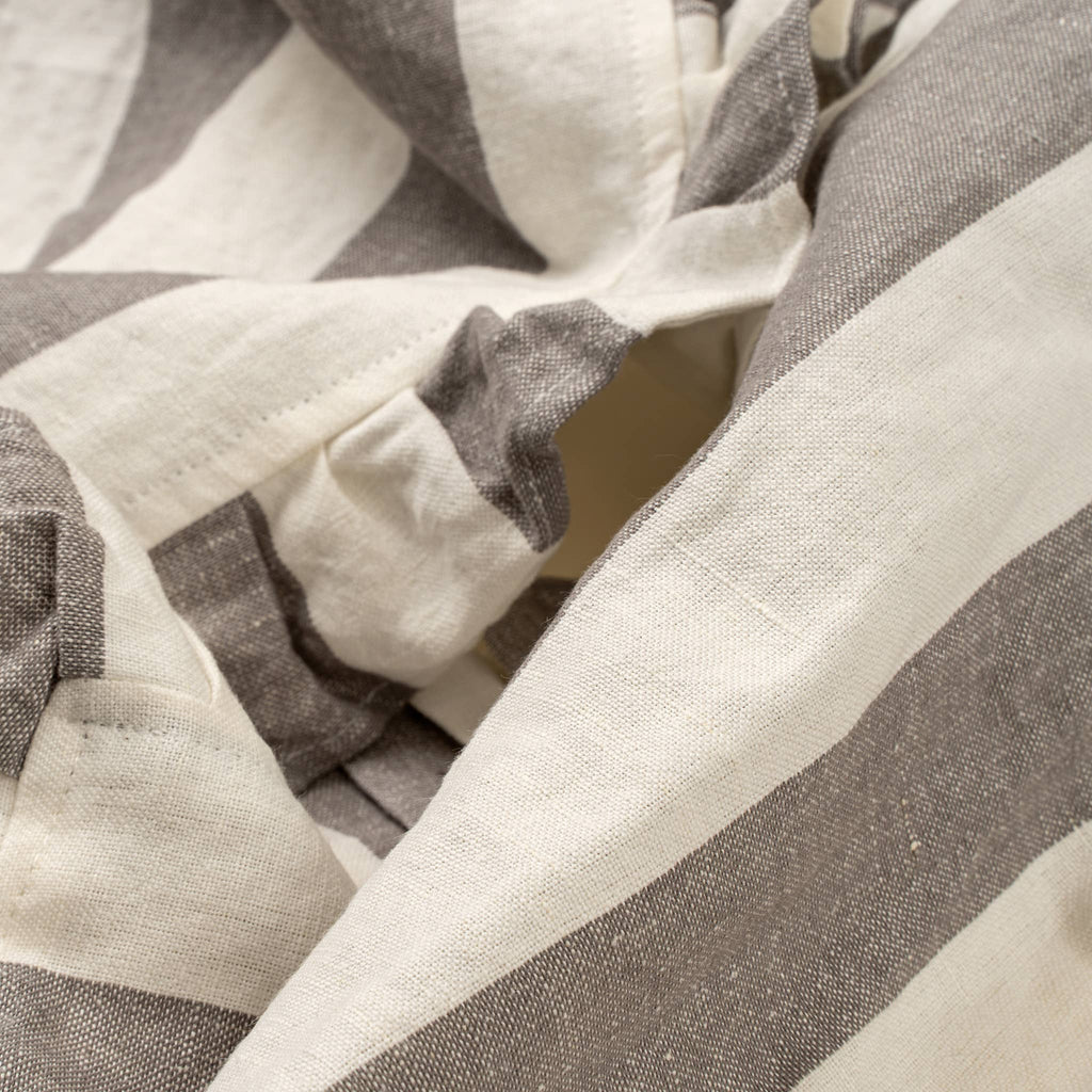 Ruffle Thick Stripe Table Runner