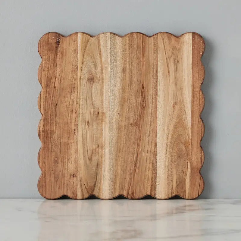 Square Scalloped Cutting Board