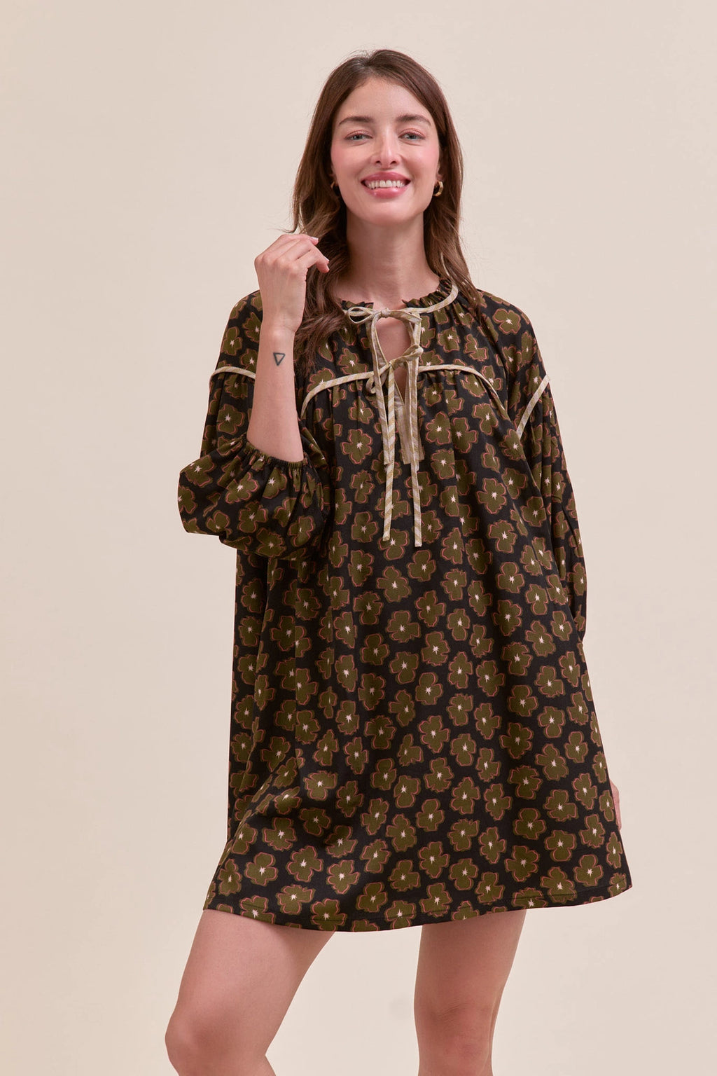 Contrast Binding Floral Mini Shift Dress