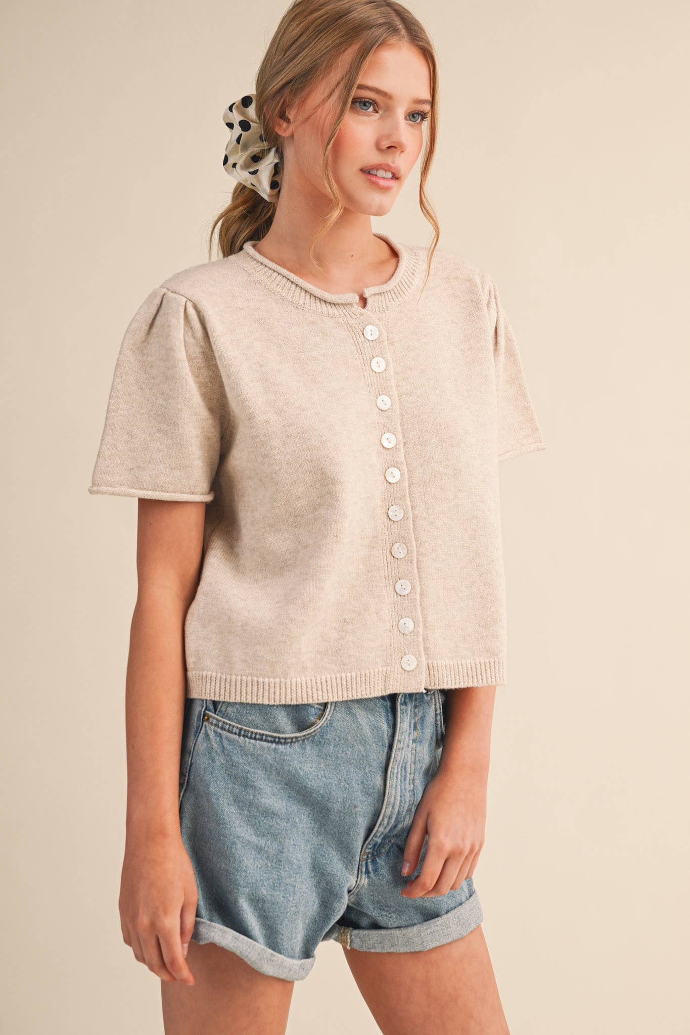 Short Sleeve Sweater Cardigan in Ivory Beige