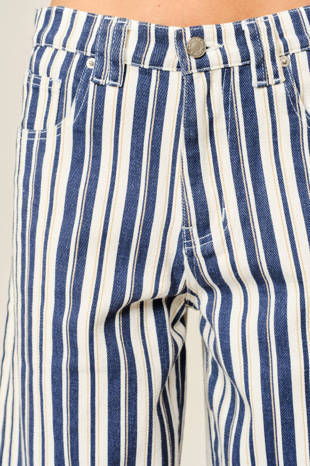 Stripe Barrel Shorts