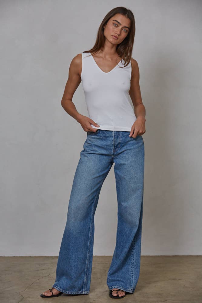 Seamless Reverse U-V Neck Tank