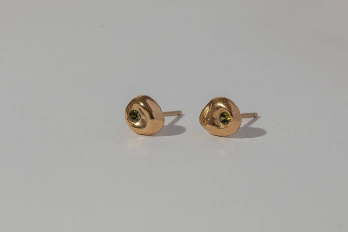 Pebble Studs