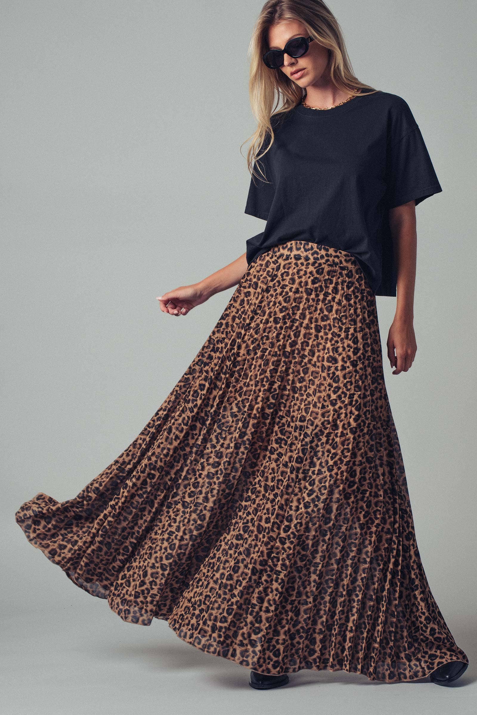 Leopard Print Pleated Midi Skirt