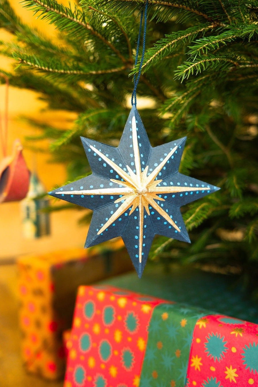 Twinkling Star Paper Ornament