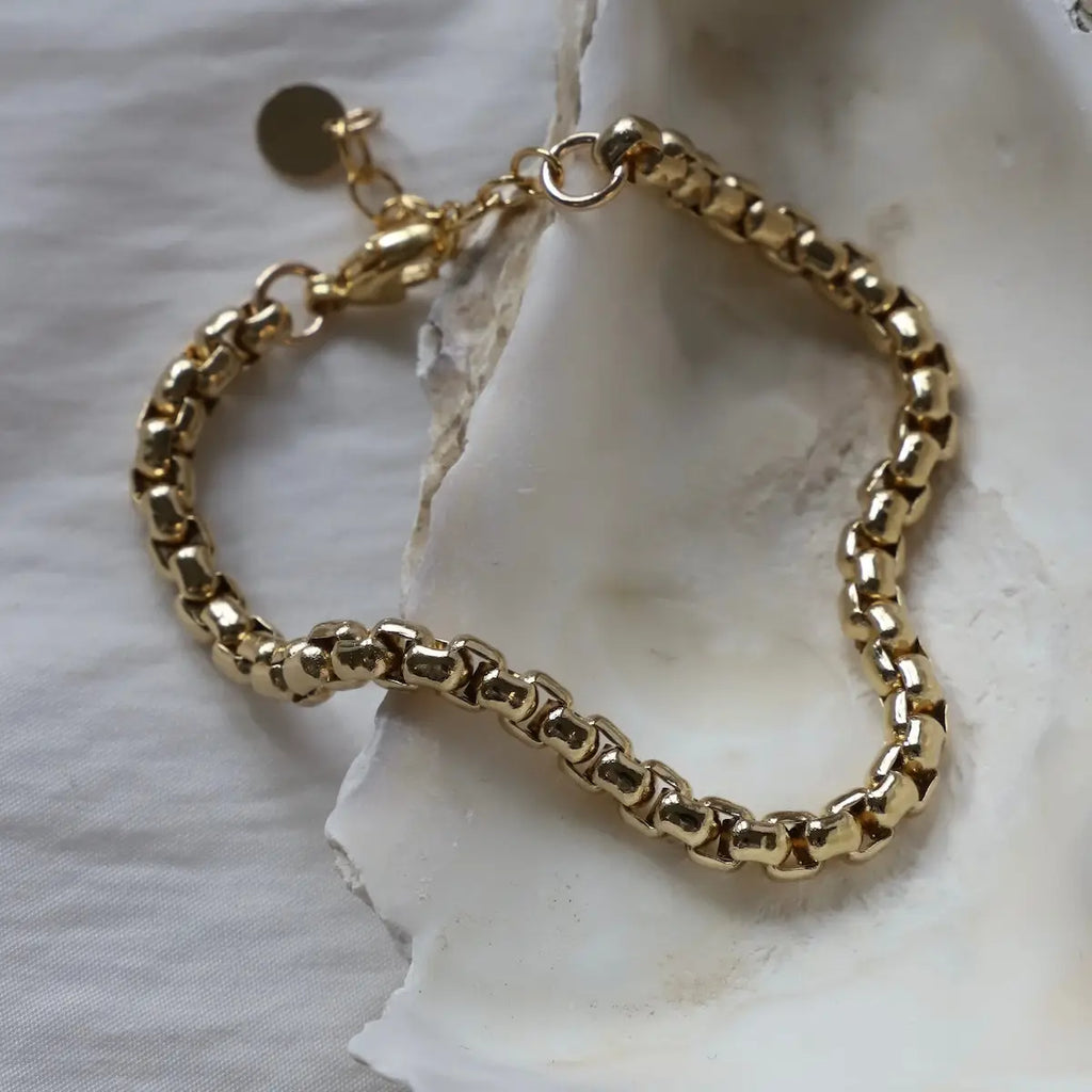 Nova Round Box Chain Bracelet