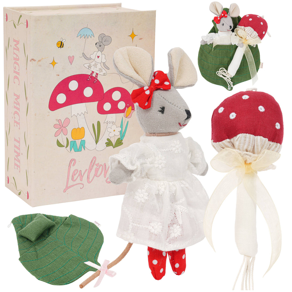Mouse and the Mushroom Wonder Forest Set